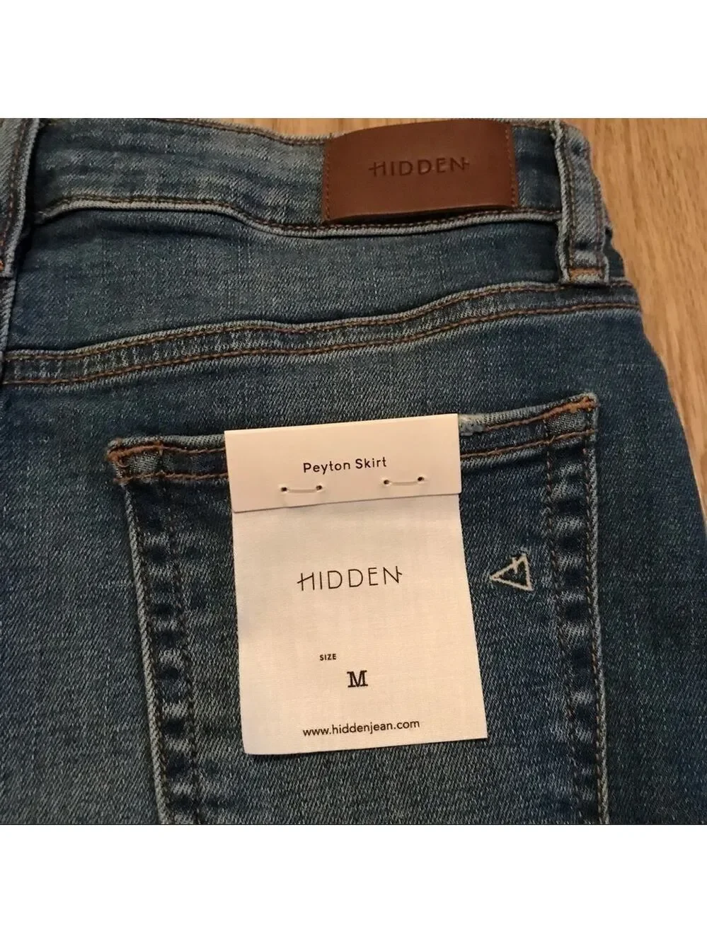 Y2K Casual Cool Girl Hidden Jean Denim Mini Skirt Frayed Hem Trendy Street Style - Picture 10 of 11